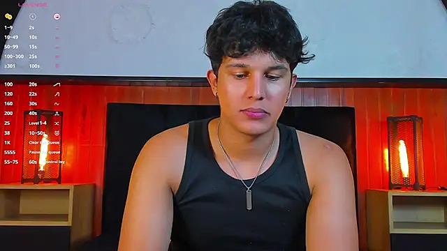 Leo_Savage_ Chat XXX live