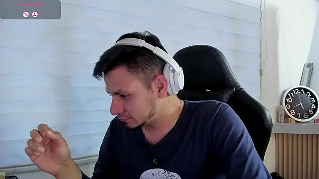 Rick_Adams webkamerás műsora
