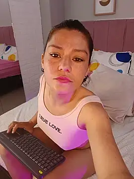 NatyBliss_gh 现场XXX聊天
