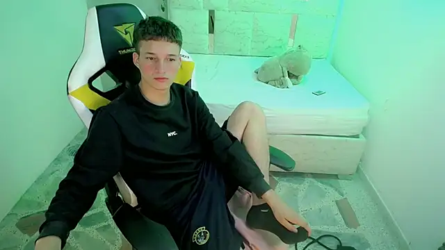 Show Webcam de El_rubioo_