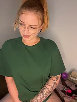 Chat XXX Live CherryyCheeks