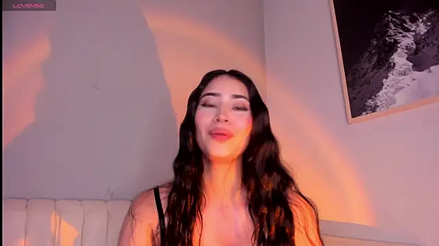 lara_madisson Adlı Modelin Canlı XXX Sohbeti
