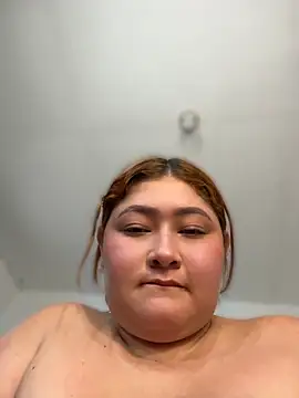 Rouse-Antonella_'s Live XXX Chat
