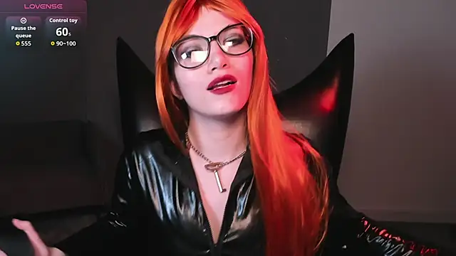 CathyAdams élő XXX-chatje