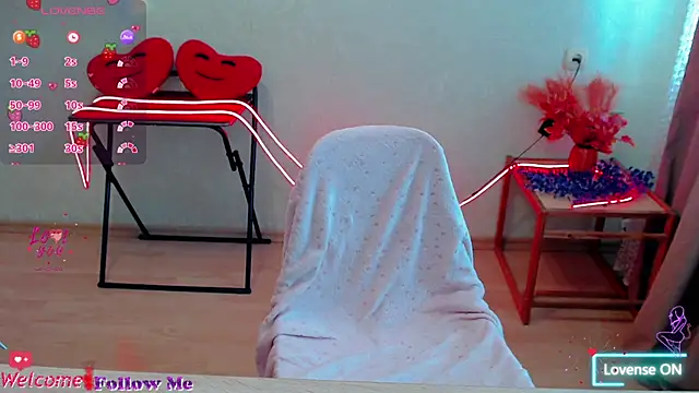 Онлайн чат XXX LizaSenri