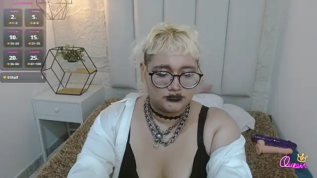 Echypyon_ Chat XXX in diretta