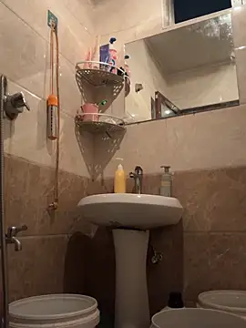 Sala de chat en directo de daaqnn