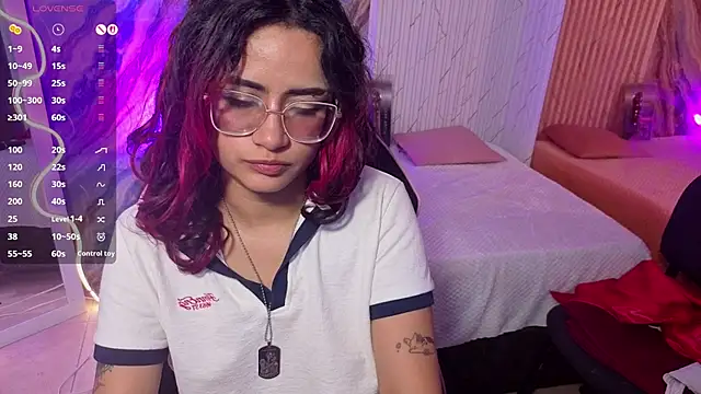 kristen_tay Chat XXX in diretta