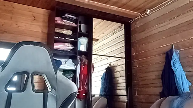 LowkeyIndigo Cameră chat live