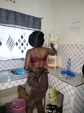 D-joi Show in webcam