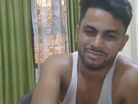 XXX chat uživo modela Stubborndesiboy