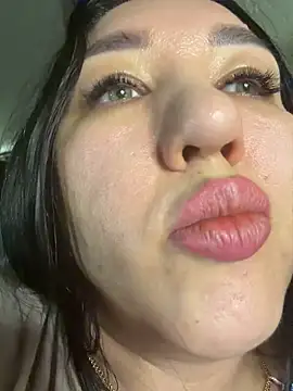 Chat +18 de Naughtbaby_2025 ao vivo