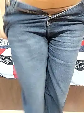 Mrs_pooja Live XXX-Chat