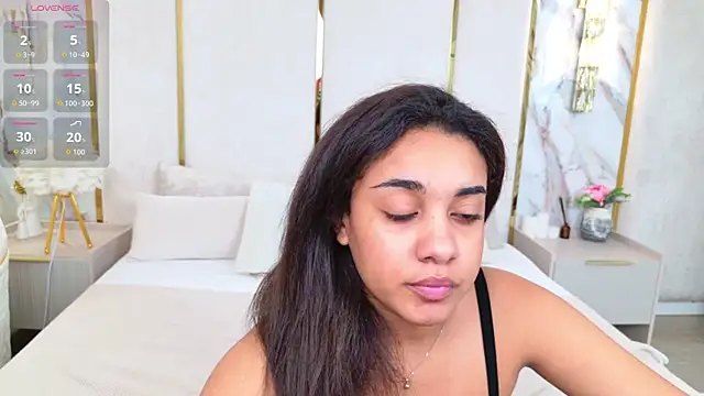 Luna_Cortier Webcam show