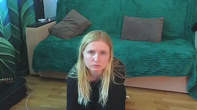 Lanavi_Smile Chat XXX live