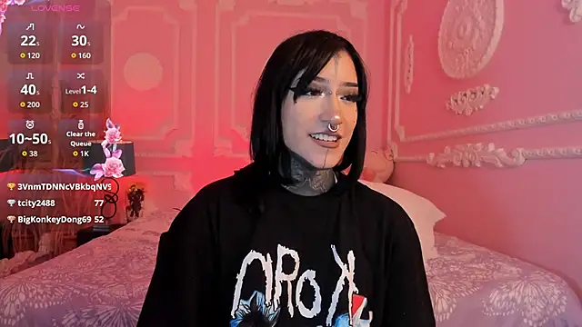 Kat_VonDeのライブXXXチャット