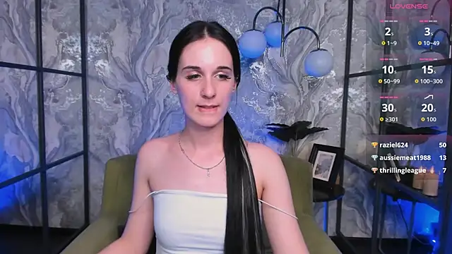 MaeEverly's Live XXX Chat