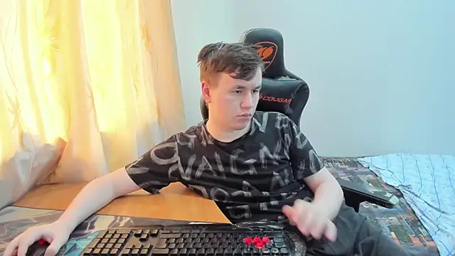 iliaskrislove Webcamshow