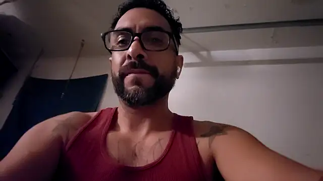Forbidden_daddy: απευθείας συνομιλία ΧΧΧ