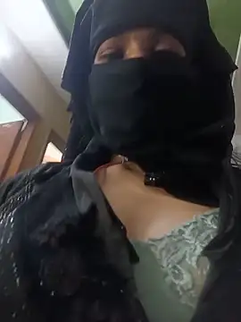 Živý XXX chat Aafreen_36