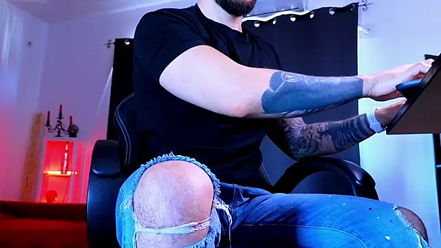 แชท XXX สดของ MightyAaron66
