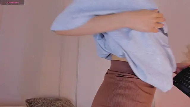 Mariapettit live XXX chat