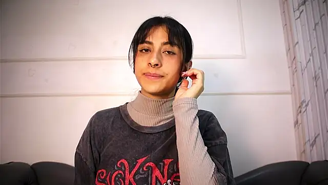Chat +18 de Alyssa_jones ao vivo
