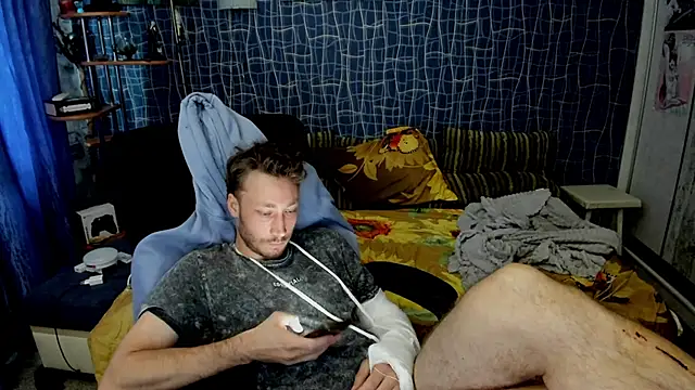 Вебкам-шоу CuteBoy228