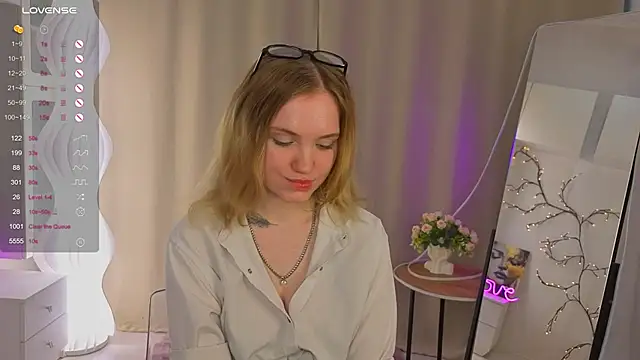 VallieFugate's Live XXX Chat