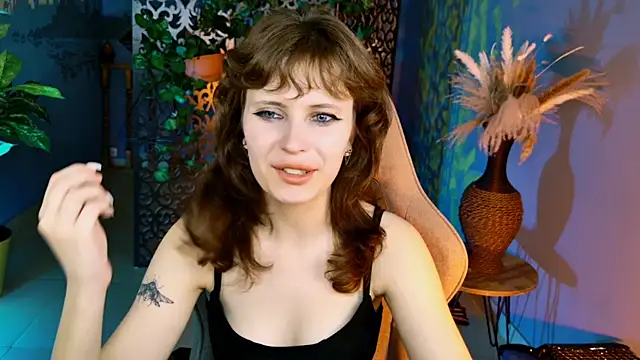 LolaDominara's Live XXX Chat