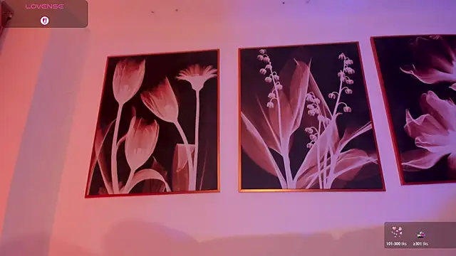 ViolettHansson Adlı Modelin Canlı XXX Sohbeti