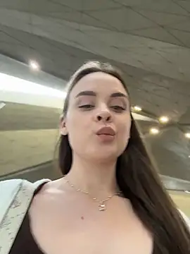 Chat +18 de KristiRich ao vivo