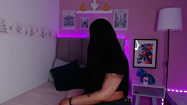 Laurent_Brm Adlı Modelin Canlı XXX Sohbeti
