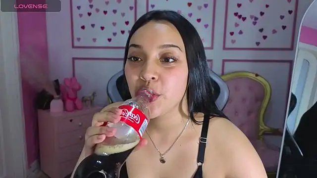 lia_harper_t – Naživo XXX chat