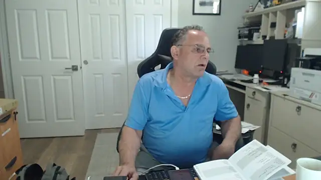 twopeopleinlove's Webcam Show