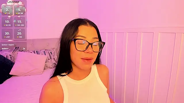 Czat XXX na żywo – Little_Lexyy