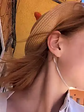 XXX chat uživo modela Julialexxxx