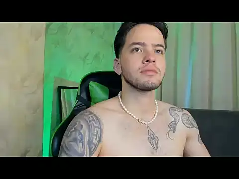 RONNY_COLTON webcam show