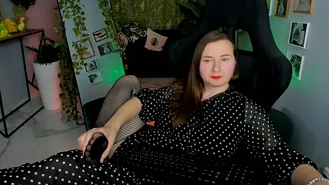 Chat XXX en directo de Golden_Dragon