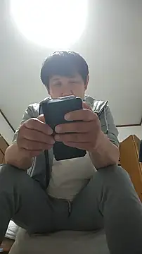 07YUKIO – webcam-show