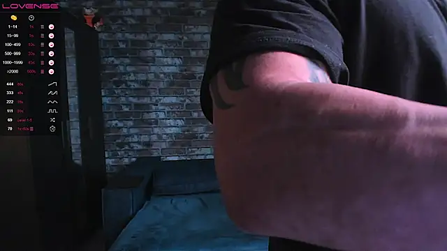 mark_normal webkamerás műsora