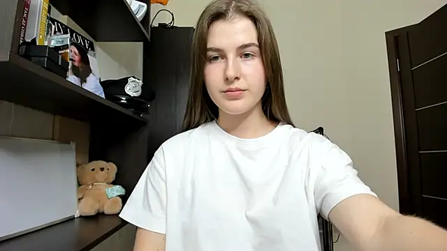 OhMyAlice Chat XXX in diretta