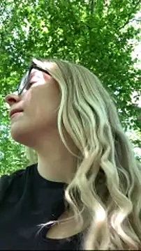 XXX chat uživo modela AngelicaPeligrosa