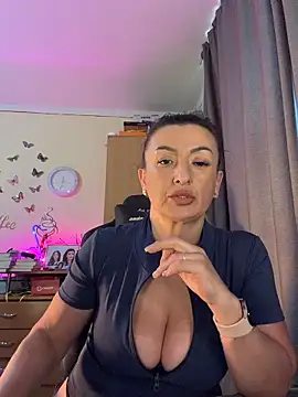 Chat +18 de Hotangel75 ao vivo