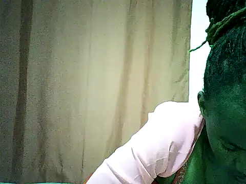 Pierra77 现场XXX聊天