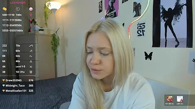 MidnightPoise Live XXX-Chat