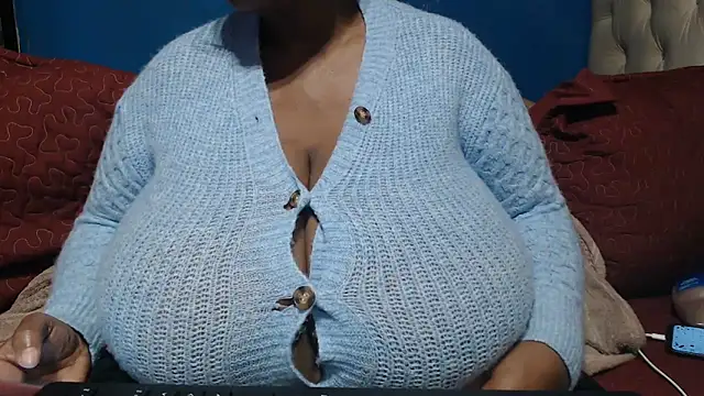 CUTEFIRMMELONSS' Live XXX Chat