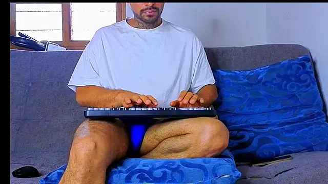 tomas_smith1's Webcam Show