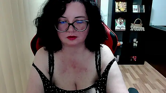 Chat XXX en directo de MissTroublle