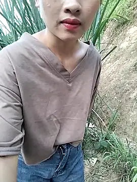 Zoe-Zoee webcam show